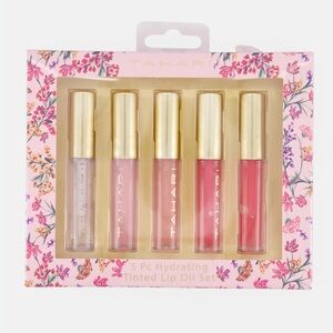 NEW Tahari 5 Piece Hydrating Tinted Lip Oil Set